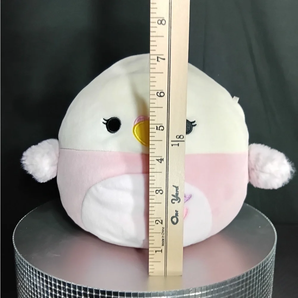 Squisnallow Cute Pink and White Plush Toy 7” pre owned  Exellent condition